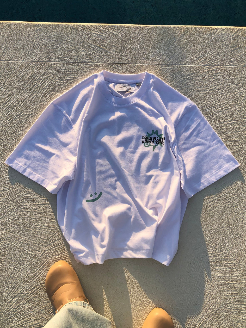 MWCircle Tee